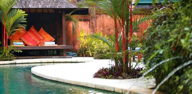 Villa Bunga Wangi, Bale Near Pool